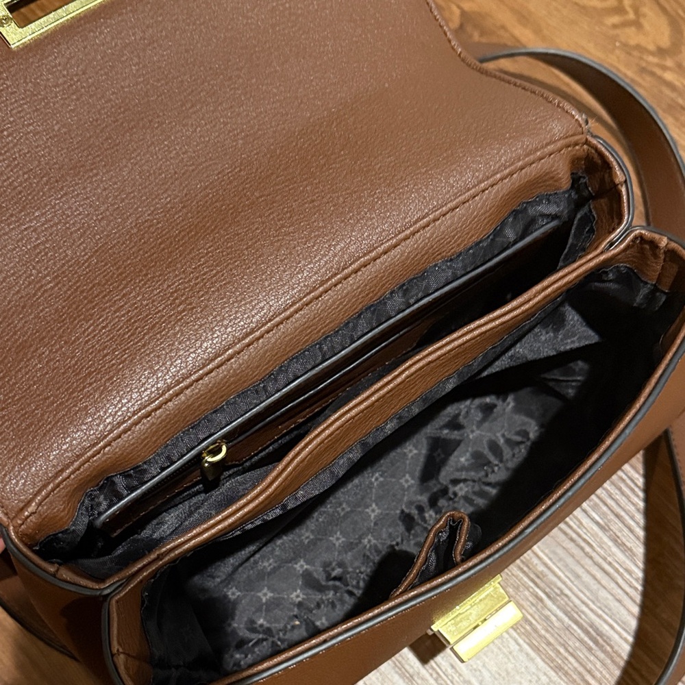 BCBGeneration Brown Leather Shoulder Bag - Picture 6 of 7